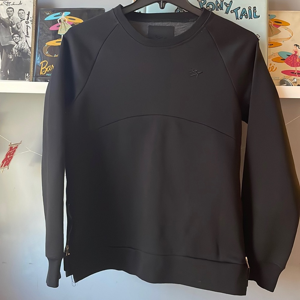 ROC Nation Paper planes Pullover sweatshirt  S